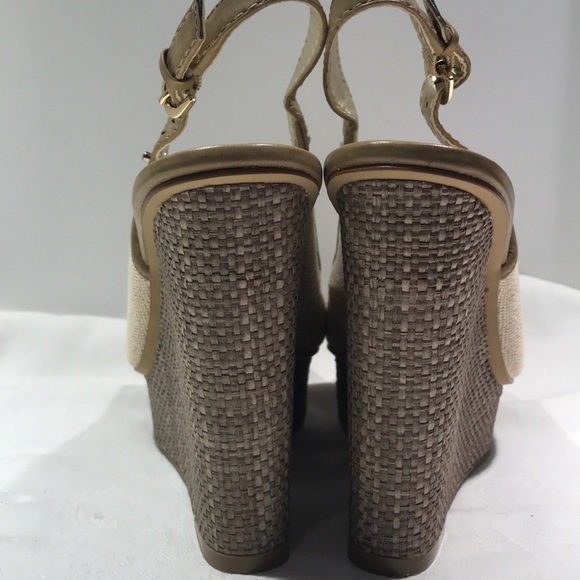 Guess natural tan wedge, size7.5 - Picture 4 of 8